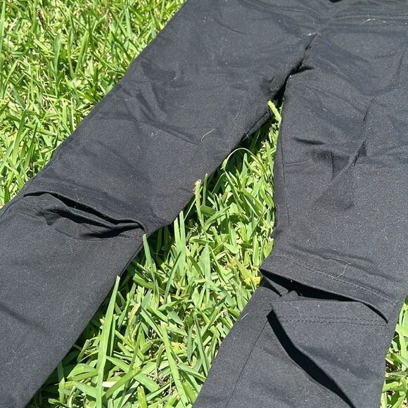 NESH Made in NYC Black Leggings - Activewear Ankle Length - LIKE NEW - Picture 2 of 3